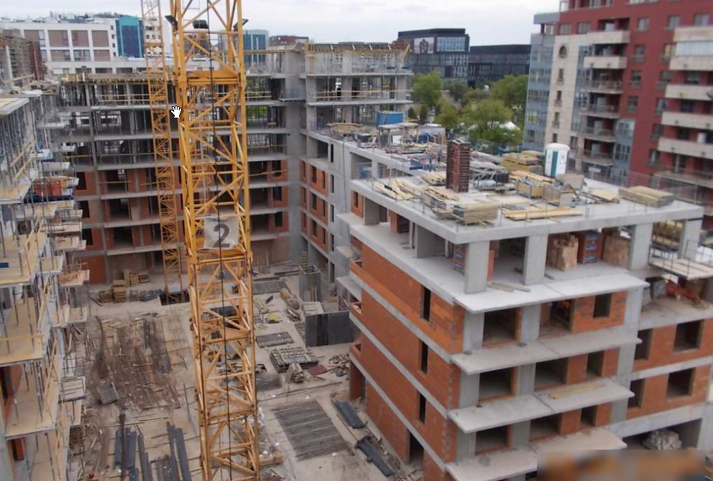 Przyczyny zarysowania ścian działowych i&nbsp;osłonowych – część 1 : Ugięcia stropów